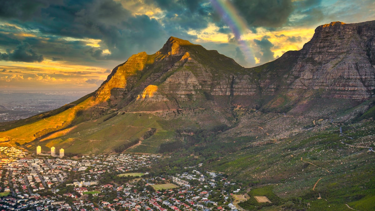 Table Mountain cableway on the Cape Peninsula tour
